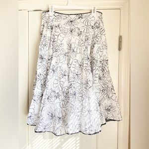 Jones New York skirt size 8